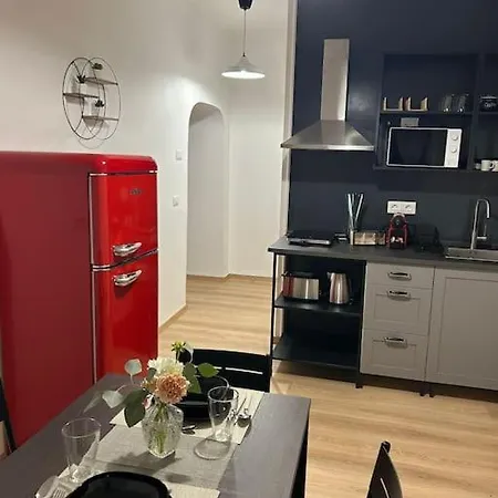 Caroline Апартаменты