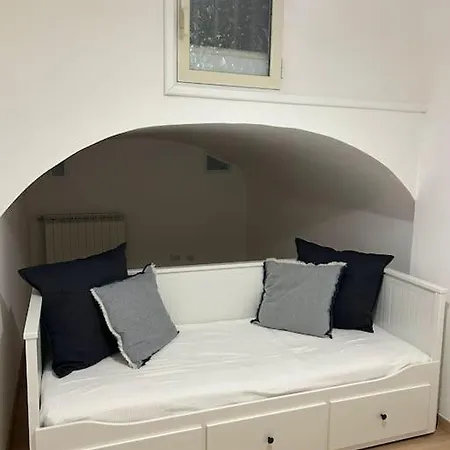 Caroline Апартаменты Рим